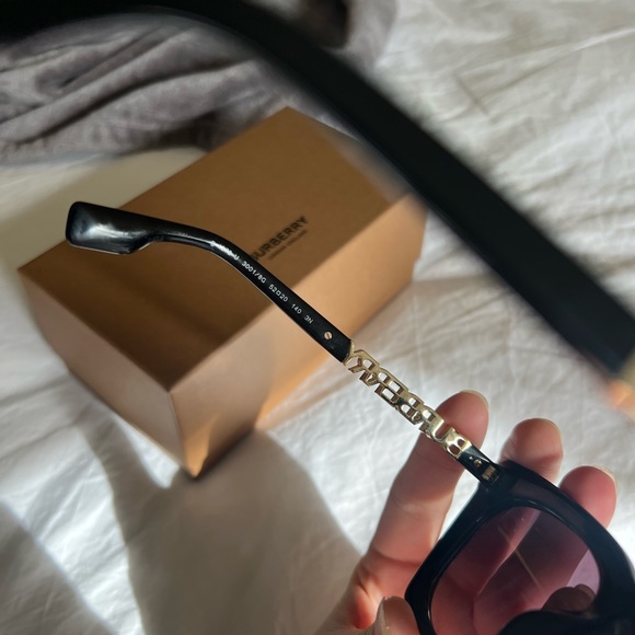Authentic Burberry Sunglasses - Picture 7 of 7
